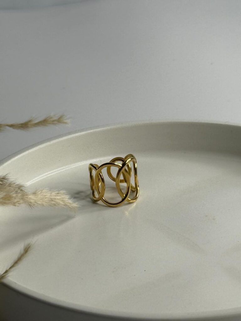 Vintage Rose Pendant